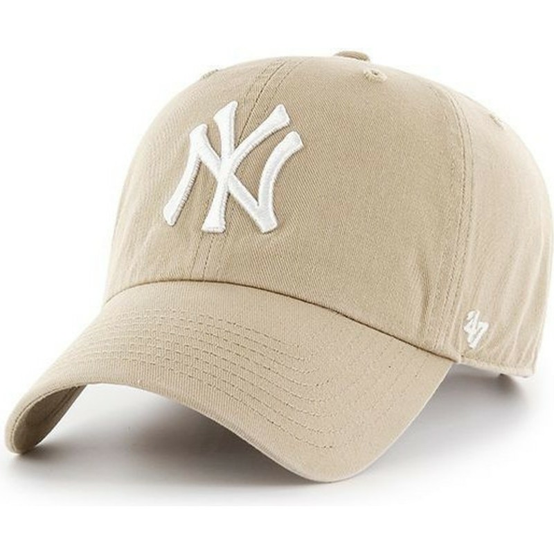 gorra-curva-beige-con-logo-blanco-de-new-york-yankees-mlb-clean-up-de-47-brand