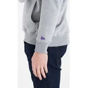 sudadera-con-capucha-gris-pullover-hoody-de-sacramento-kings-nba-de-new-era