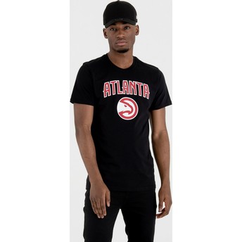 Camiseta de manga corta negra de Atlanta Hawks NBA de New Era