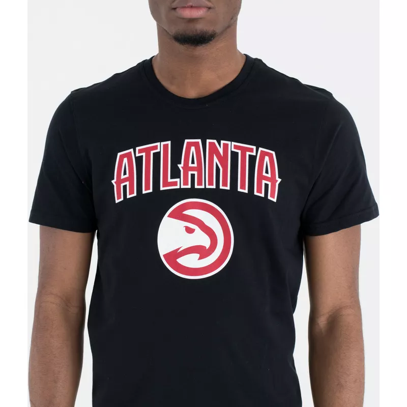 Camiseta de corta negra de Atlanta Hawks de New Era: Caphunters.com
