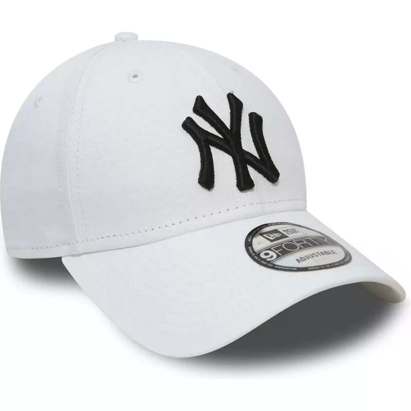 New Era Curved Brim 9FORTY Essential New York Yankees MLB Black Adjustable  Cap