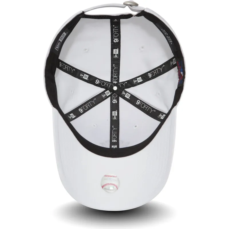 petten-gebogen-wit-verstelbaar-9forty-essential-van-new-york-yankees-mlb-van-new-era