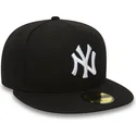 petten-plat-zwart-fitted-59fifty-essential-van-new-york-yankees-mlb-van-new-era