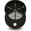 petten-plat-zwart-fitted-59fifty-essential-van-new-york-yankees-mlb-van-new-era