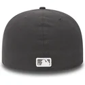 cappellino-visiera-piatta-pietra-aderente-59fifty-essential-di-new-york-yankees-mlb-di-new-era