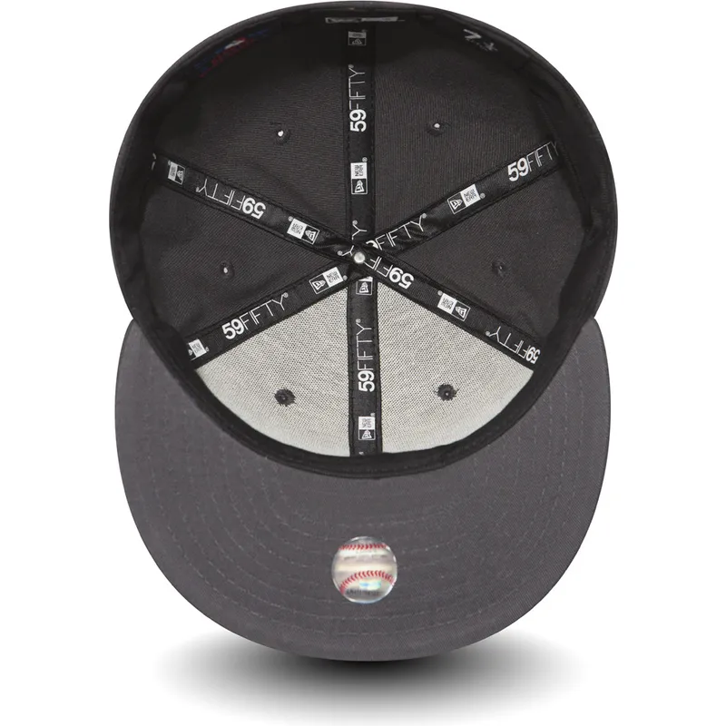 petten-plat-steen-aangepast-59fifty-essential-van-new-york-yankees-mlb-van-new-era