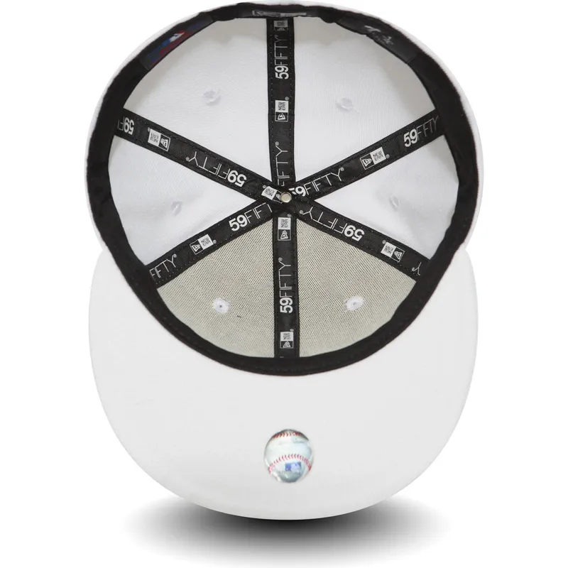 petten-plat-wit-fitted-59fifty-white-on-white-van-new-york-yankees-mlb-van-new-era petten-plat-wit-fitted-59fifty-white-on-white-van-new-york-yankees-mlb-van-new-era