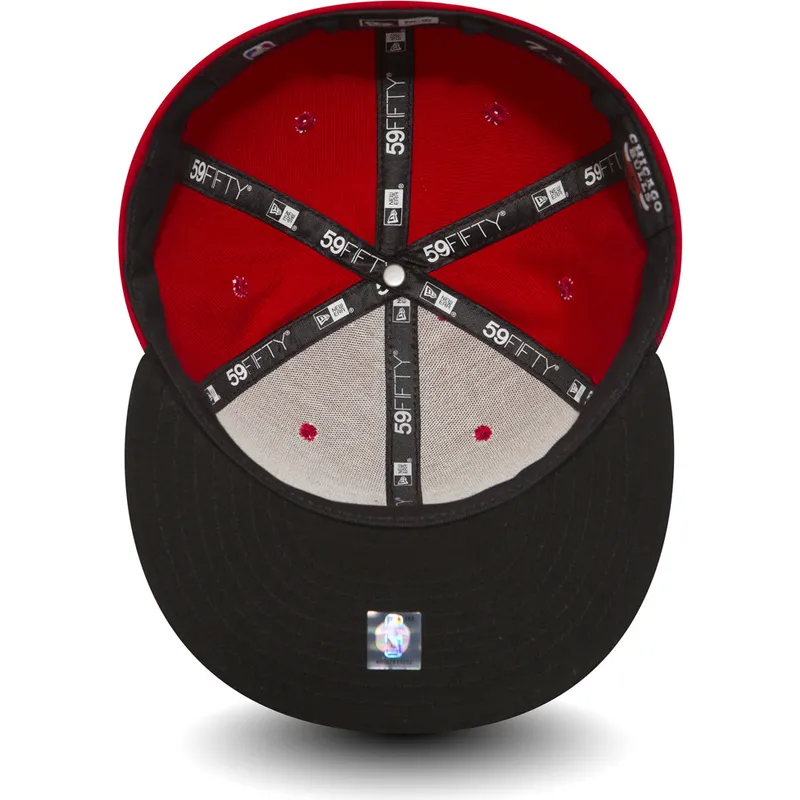 petten-plat-rood-aangepast-59fifty-essential-van-chicago-bulls-nba-van-new-era