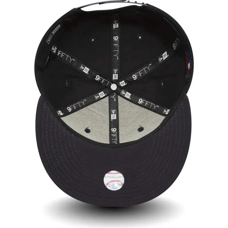 petten-plat-marineblauw-snapback-ajustable-9fifty-essential-van-new-york-yankees-mlb-van-new-era