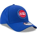 blaue-verstellbare-curved-cap-9forty-the-league-der-detroit-pistons-nba-von-new-era