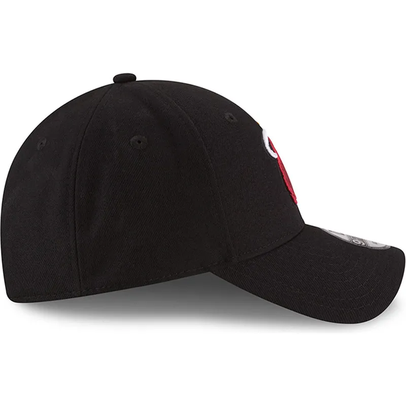 petten-gebogen-zwart-verstelbare-band-9forty-the-league-van-miami-heat-nba-van-new-era