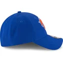 cappellino-visiera-curva-blu-regolabile-9forty-the-league-di-new-york-knicks-nba-di-new-era