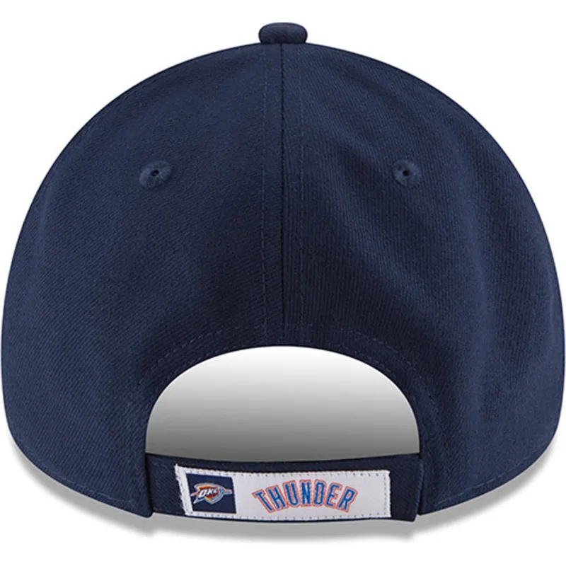 marineblaue-verstellbare-curved-cap-9forty-the-league-der-oklahoma-city-thunder-nba-von-new-era