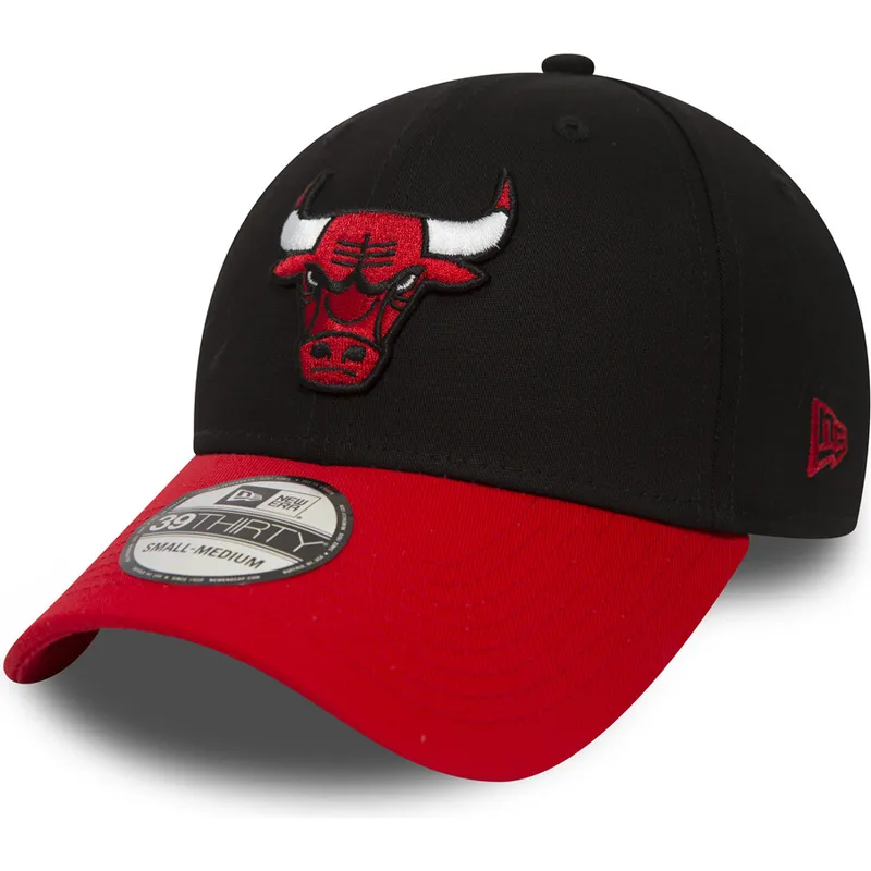 petten-gebogen-zwart-fitted-39thirty-black-base-van-chicago-bulls-nba-van-new-era