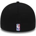new-era-curved-brim-39thirty-black-base-miami-heat-nba-black-and-red-fitted-cap