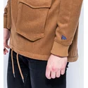 sweater-met-capuchon-bruin-pullover-hoody-premium-classics-van-new-era