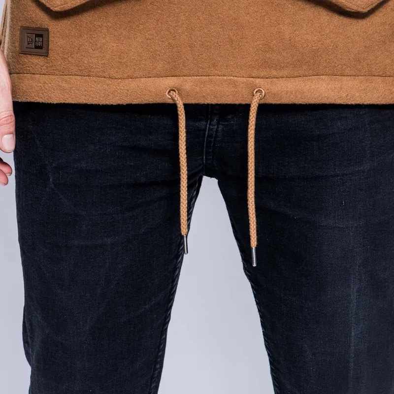 sweater-met-capuchon-bruin-pullover-hoody-premium-classics-van-new-era sweater-met-capuchon-bruin-pullover-hoody-premium-classics-van-new-era