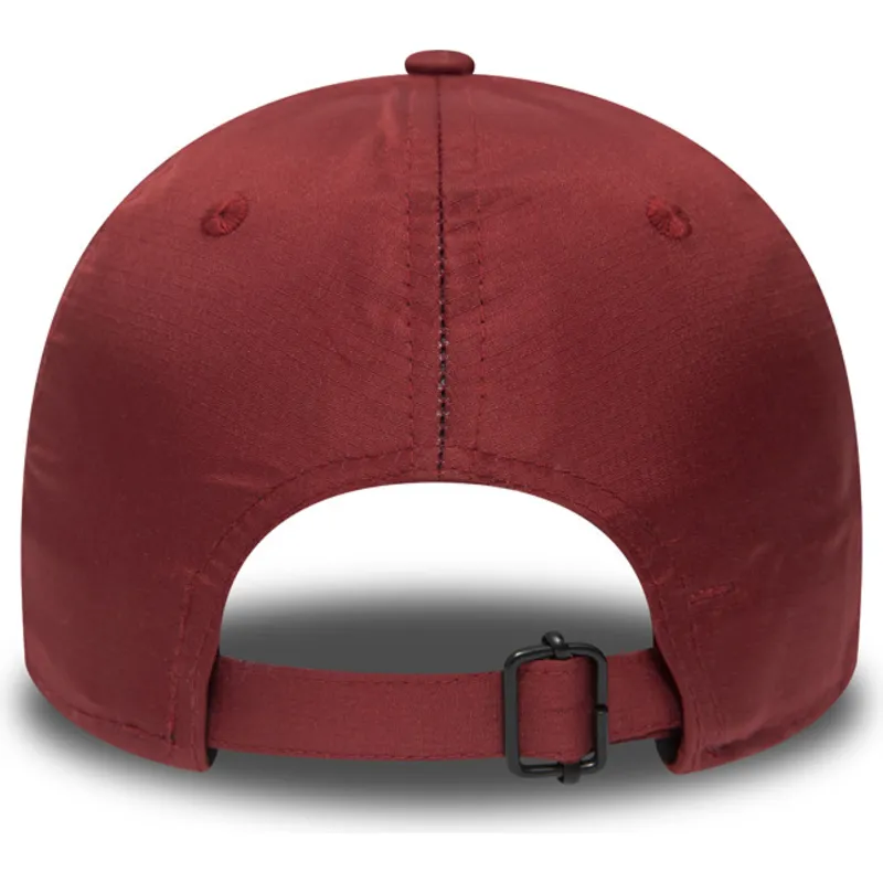 petten-gebogen-rood-verstelbaar-9forty-ripstop-van-new-york-yankees-mlb-van-new-era