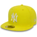 petten-plat-geel-aangepast-59fifty-essential-van-new-york-yankees-mlb-van-new-era