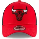 gorra-trucker-roja-9forty-team-de-chicago-bulls-nba-de-new-era