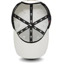 gorra-curva-blanca-snapback-con-logo-granate-9fifty-nylon-pre-curved-fit-de-new-york-yankees-mlb-de-new-era