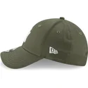 zielona-regulowana-czapka-z-zakrzywionym-daszkiem-9forty-league-essential-new-york-yankees-mlb-od-new-era