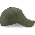 zielona-regulowana-czapka-z-zakrzywionym-daszkiem-9forty-league-essential-new-york-yankees-mlb-od-new-era