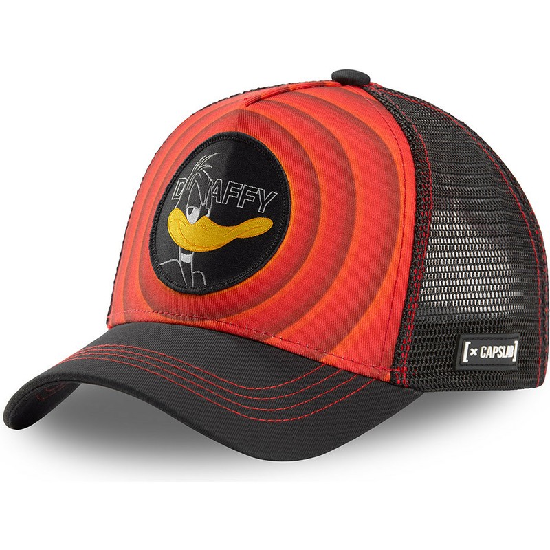 capslab-daffy-duck-bullseye-color-rings-loo-daf1-looney-tunes-red-and-black-trucker-hat