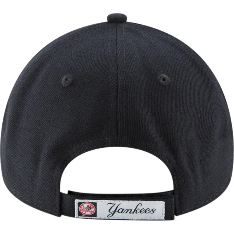 petten-gebogen-marineblauw-verstelbaar-9forty-the-league-van-new-york-yankees-mlb-van-new-era
