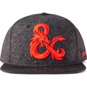 gorra-plana-negra-snapback-ampersand-dungeons-dragons-de-difuzed