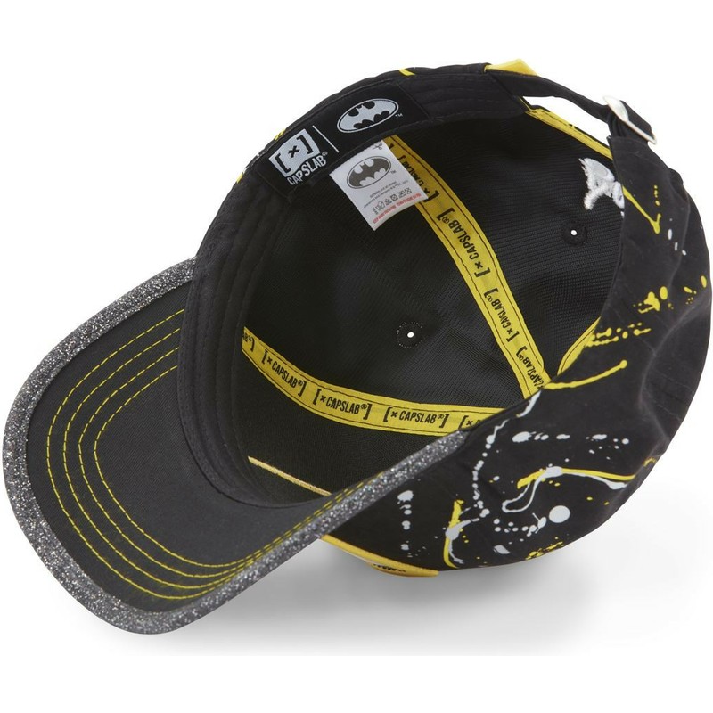 capslab-curved-brim-batman-tag-bat-dc-comics-black-and-yellow-adjustable-cap