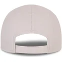 gorra-curva-beige-ajustable-para-nino-pequeno-con-logo-marron-9forty-league-essential-de-new-york-yankees-mlb-de-new-era