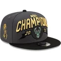 casquette-plate-grise-et-noire-snapback-9fifty-champions-milwaukee-bucks-nba-new-era