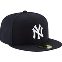 casquette-plate-bleue-marine-ajustee-59fifty-ac-perf-new-york-yankees-mlb-new-era