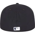 casquette-plate-bleue-marine-ajustee-59fifty-ac-perf-new-york-yankees-mlb-new-era