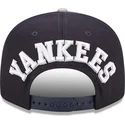 casquette-plate-bleue-marine-et-grise-snapback-9fifty-team-arch-new-york-yankees-mlb-new-era