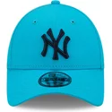 gorra-curva-azul-ajustable-con-logo-azul-9forty-league-essential-de-new-york-yankees-mlb-de-new-era