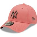 new-era-curved-brim-9forty-camo-infill-new-york-yankees-mlb-pink-adjustable-cap