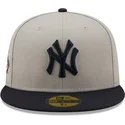 petten-plat-grijs-aangepast-59fifty-parche-lateral-van-new-york-yankees-mlb-van-new-era