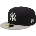 casquette-plate-bleue-marine-et-grise-ajustee-59fifty-side-patch-new-york-yankees-mlb-new-era