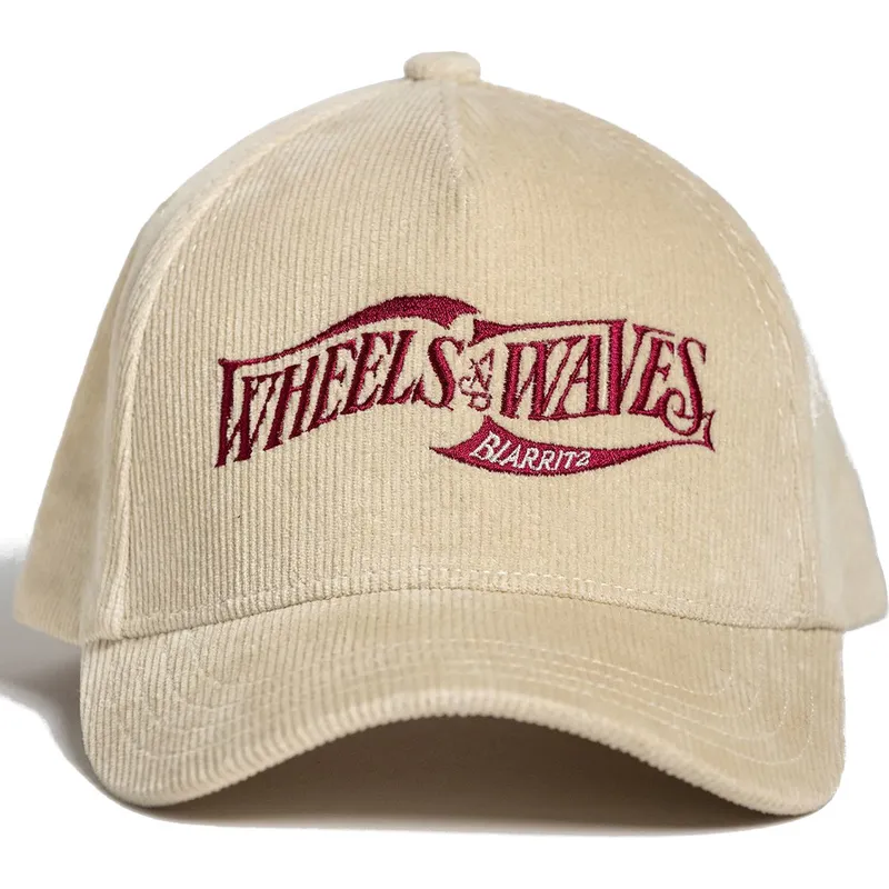 petten-gebogen-beige-verstelbare-band-van-wheels-and-waves