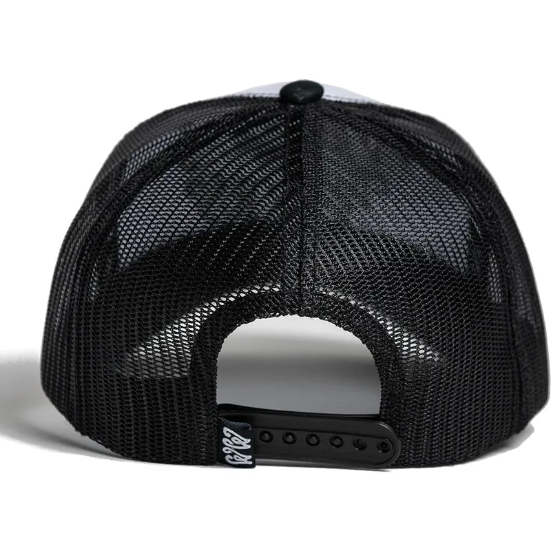 petten-gebogen-zwart-snapback-nuts-bw-ww26-van-wheels-and-waves