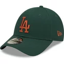 gorra-curva-verde-ajustable-con-logo-marron-9forty-league-essential-de-los-angeles-dodgers-mlb-de-new-era