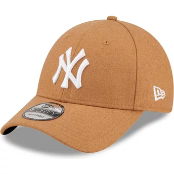 Gorra curva marrón ajustable 9FORTY The League Melton Wool de New York Yankees MLB de New Era