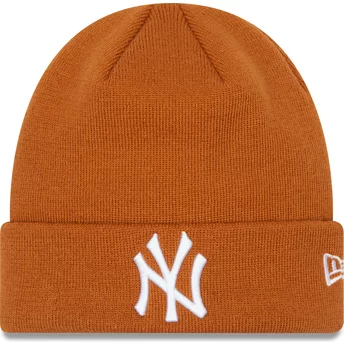 Gorro marrón League Essential Cuff de New York Yankees MLB de New Era