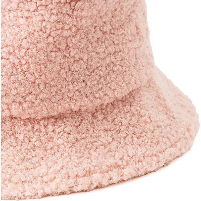 emmer-roze-core-winter-van-puma