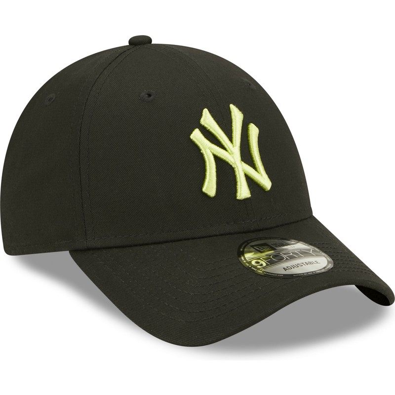 new-era-curved-brim-green-logo-9forty-league-essential-new-york-yankees-mlb-black-adjustable-cap