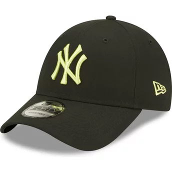 Gorra curva negra ajustable con logo verde 9FORTY League Essential de New York Yankees MLB de New Era