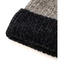 mutsen-pompon-zwart-van-puma