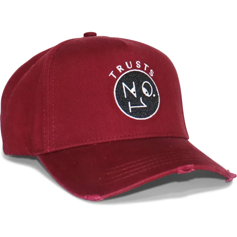 cap-gebogen-red-adjustable-strap-van-the-no1-face